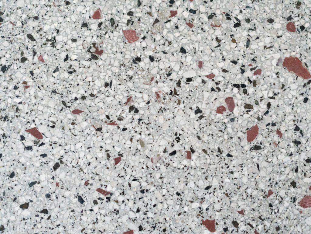 Renovace teraco schodů a podlahy ZŠ Ostrožská Nová ves