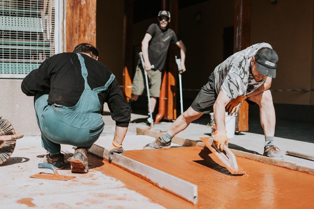 Pokládka teraco podlahy Roštění