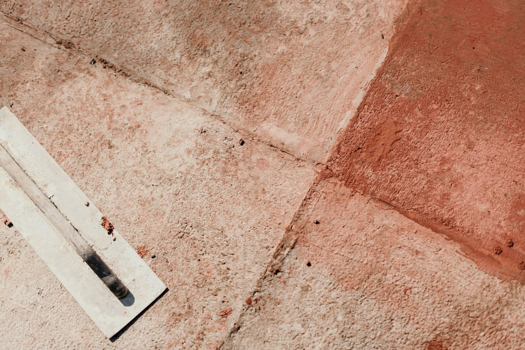 Pokládka teraco podlahy Roštění