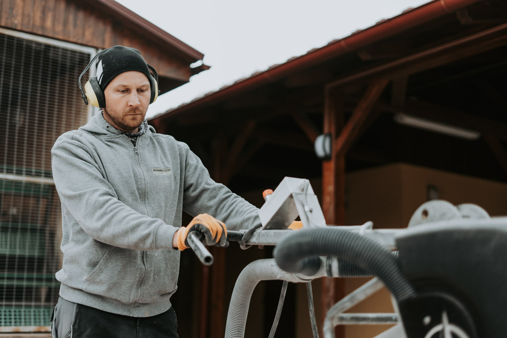 Pokládka teraco podlahy Roštění